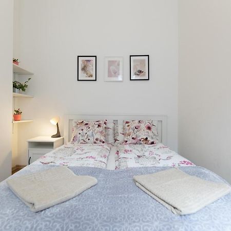 Emily'S Lovely Place 布达佩斯 外观 照片